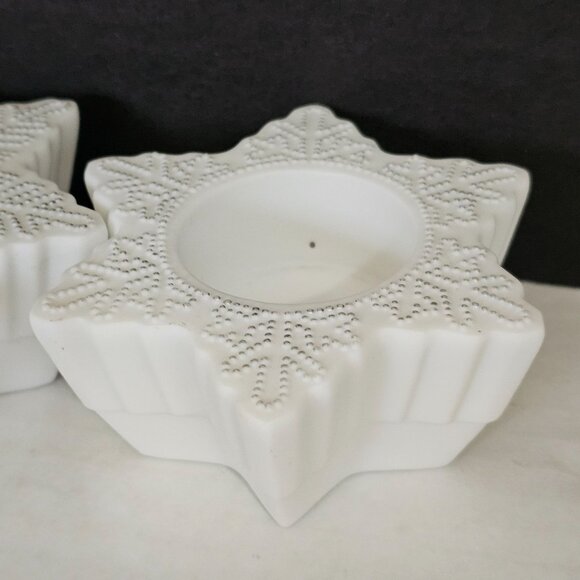 PartyLite Snowflake White Bisque Tea Light Candleholders set/2 winter holiday - Picture 3 of 8